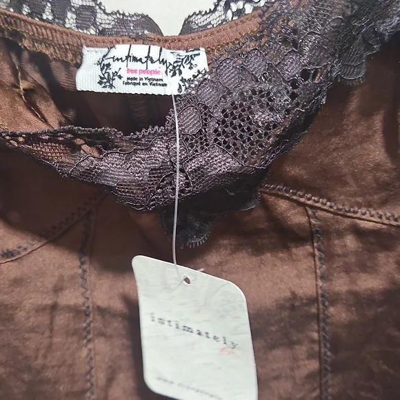 NWT Free People Intimately Top Chocolate Love Size L - Picture 4 of 5